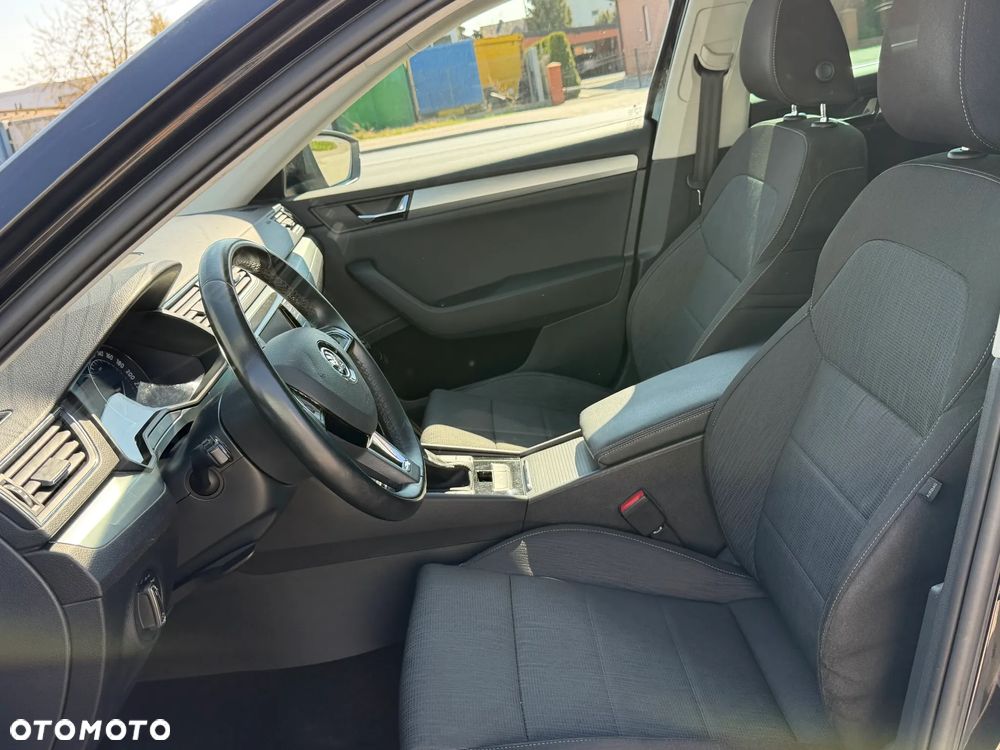 Skoda Superb 1.6 TDI GreenLine - 15