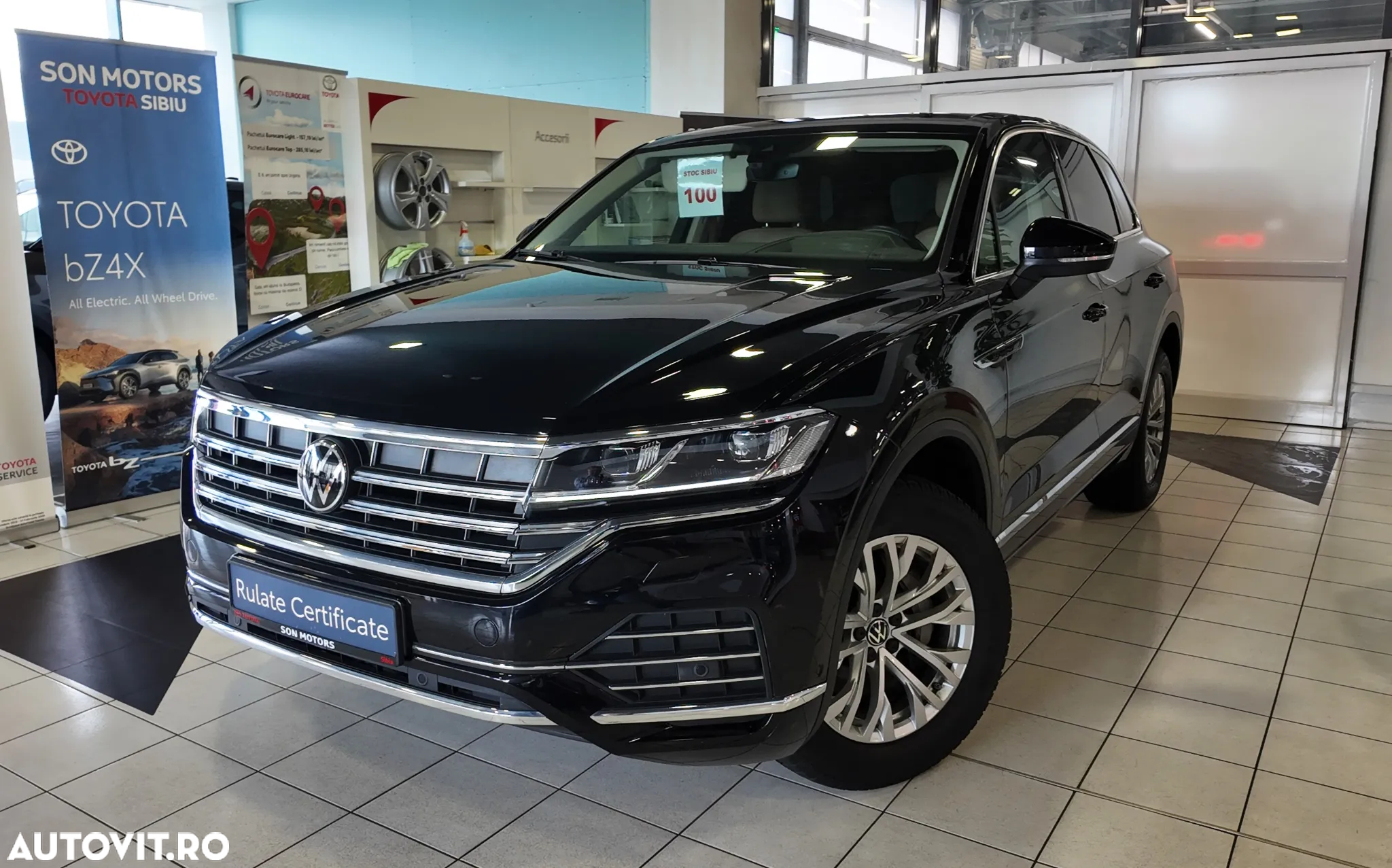 Volkswagen Touareg V6 TDI 4MOTION Elegance - 3