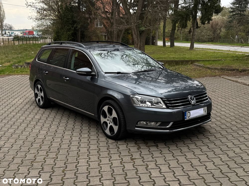 Volkswagen Passat 2.0 TDI Highline - 4