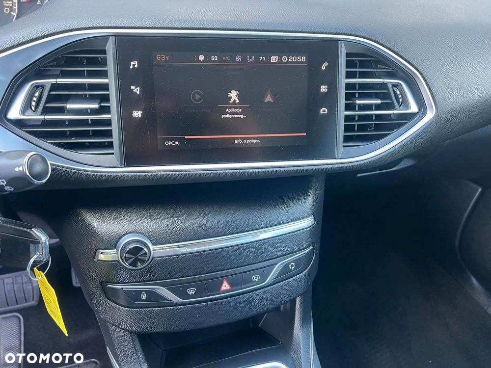 Peugeot 308 - 15