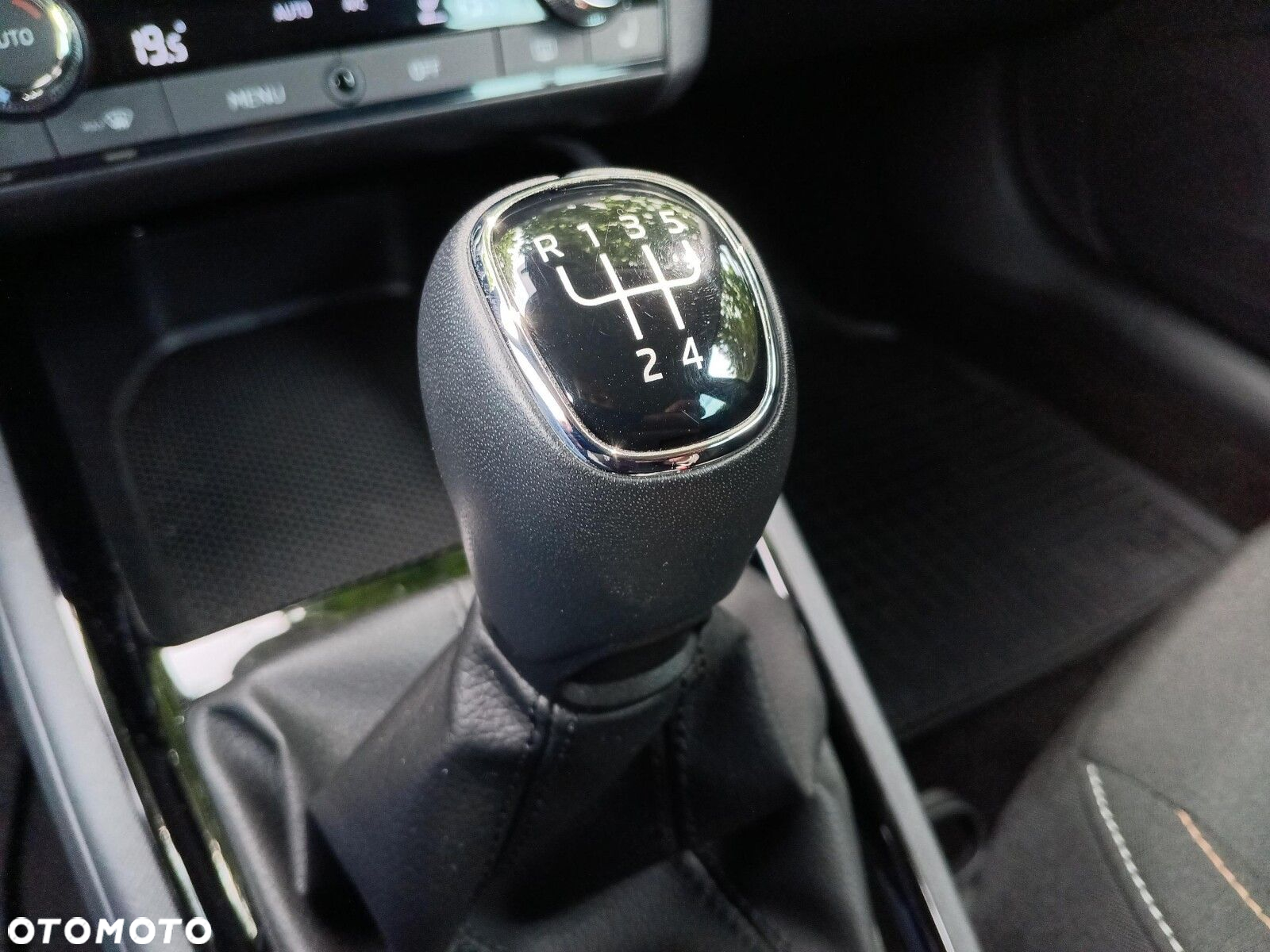 Skoda Kamiq 1.0 TSI Ambition - 25