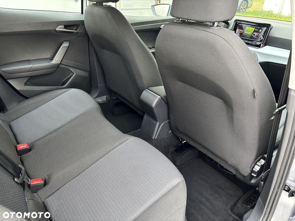 Seat Arona - 16