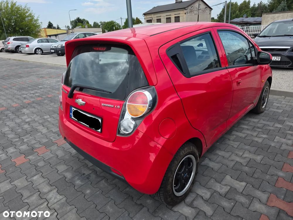 Chevrolet Spark - 4