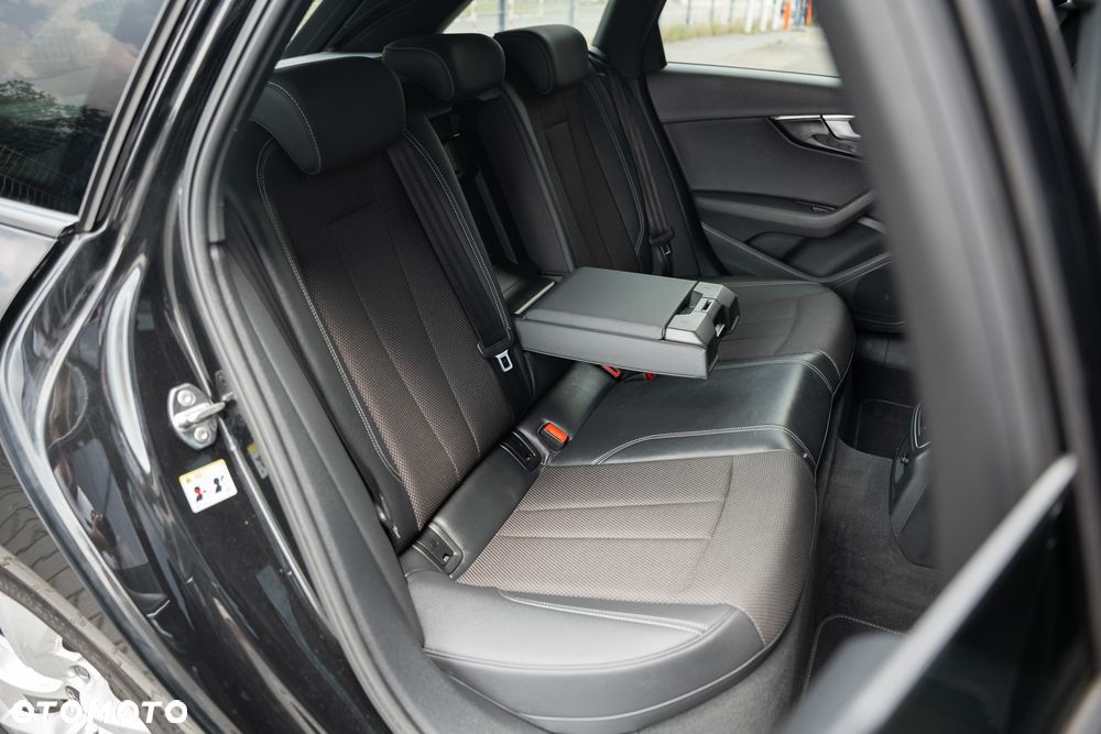 Audi A4 Avant 35 TFSI S tronic S line - 36