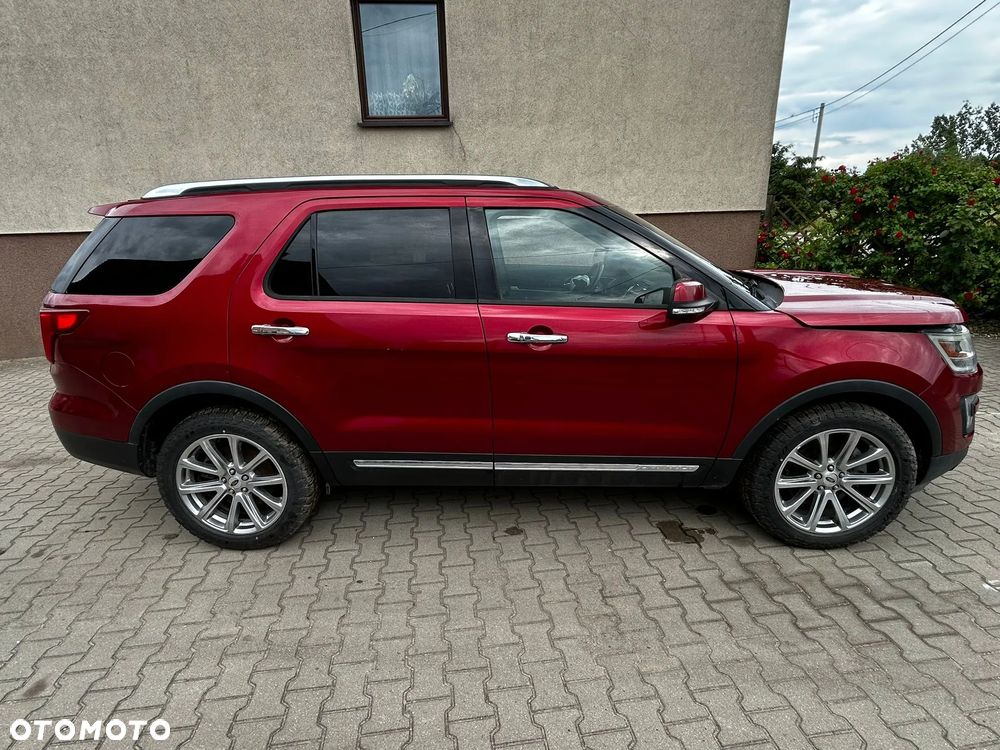 Ford Explorer - 8