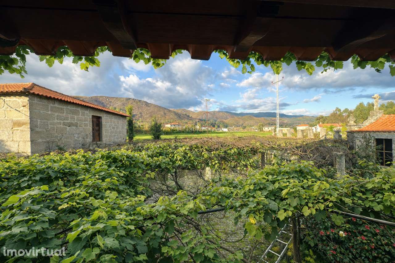Quinta T6 Venda em Valdreu,Vila Verde - Grande imagem: 2/30