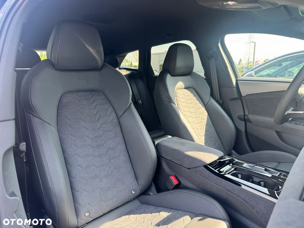 Audi A6 Avant e-tron 83kWh - 38
