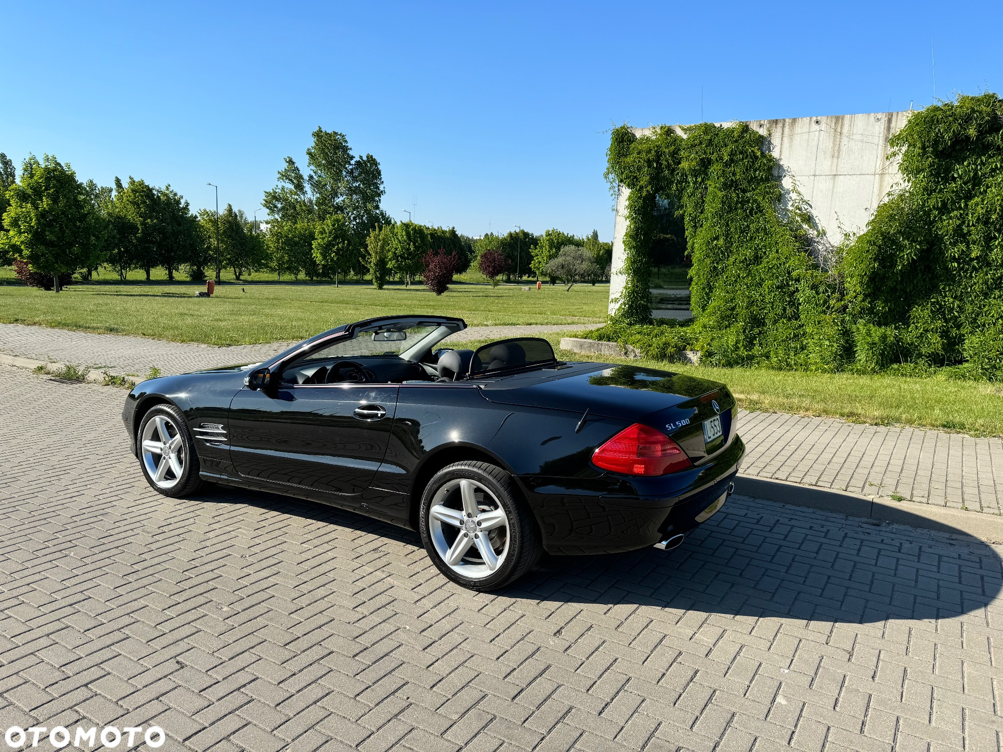 Mercedes-Benz SL 500 - 12