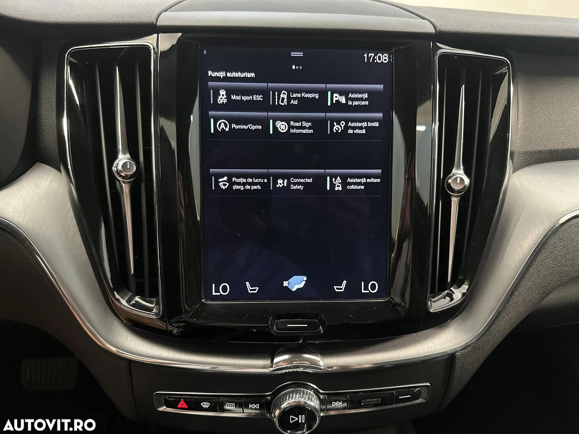 Volvo XC 60 - 20