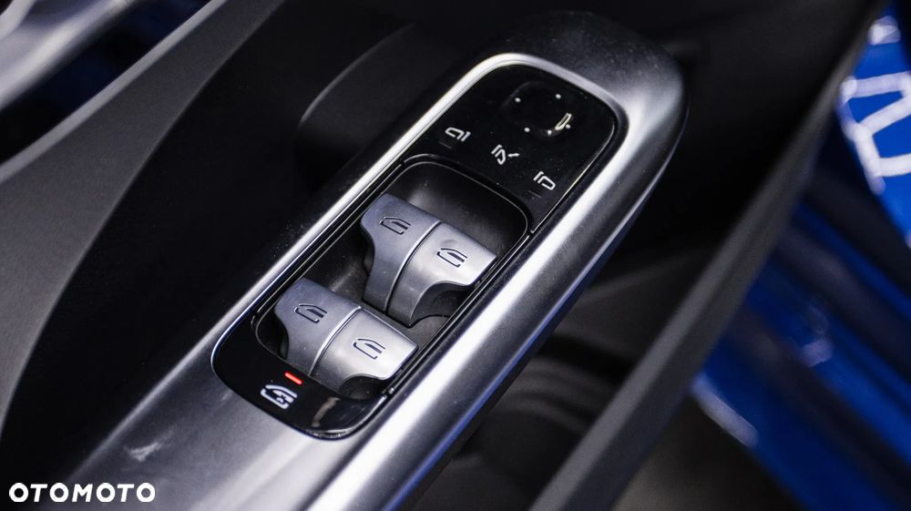 Mercedes-Benz Klasa C 300 d mHEV Avantgarde - 35