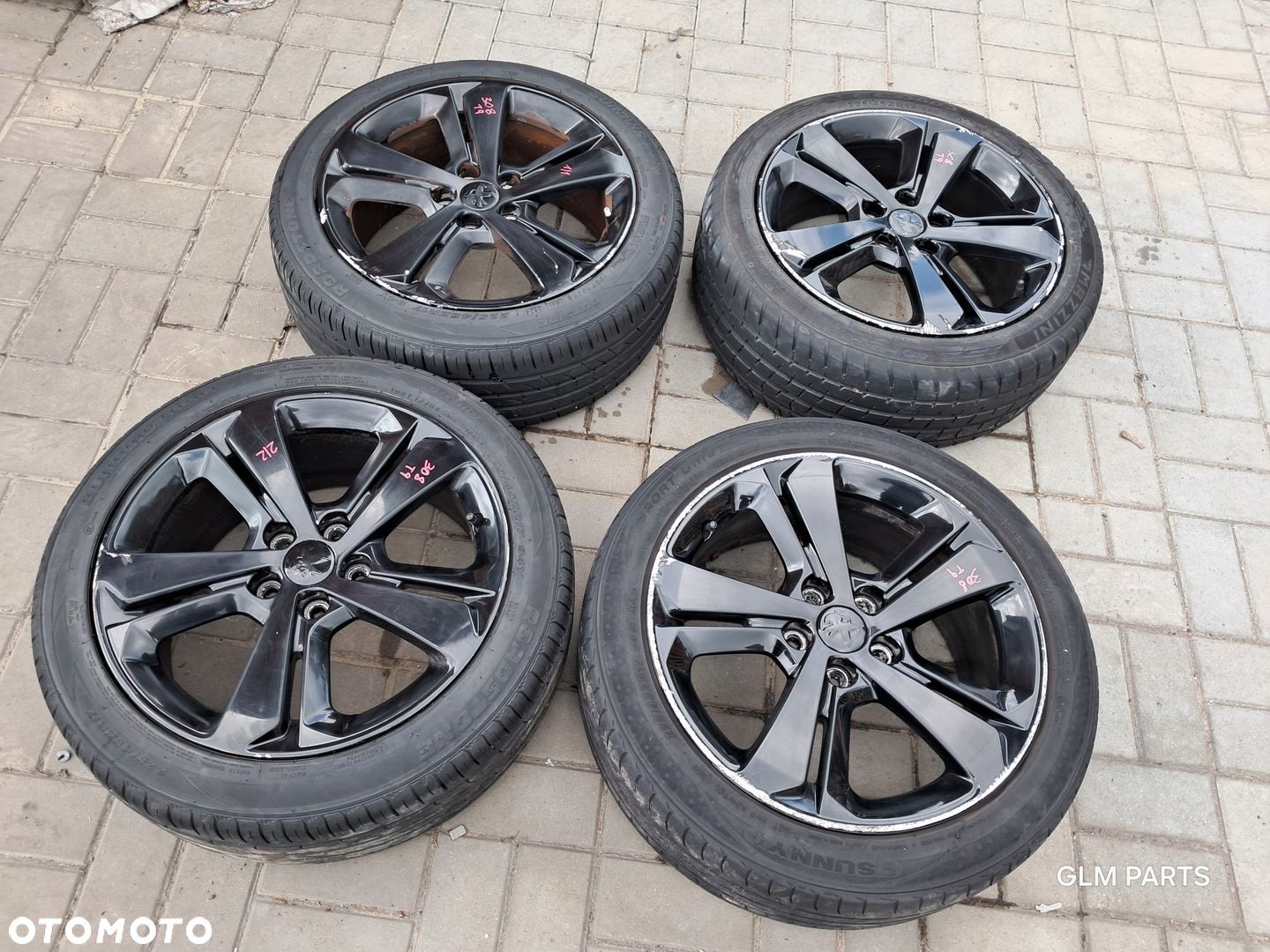 Peugeot 308 II T9 Felgi aluminiowe 17" 7,5" ET44 5x108 9677989777 - 1