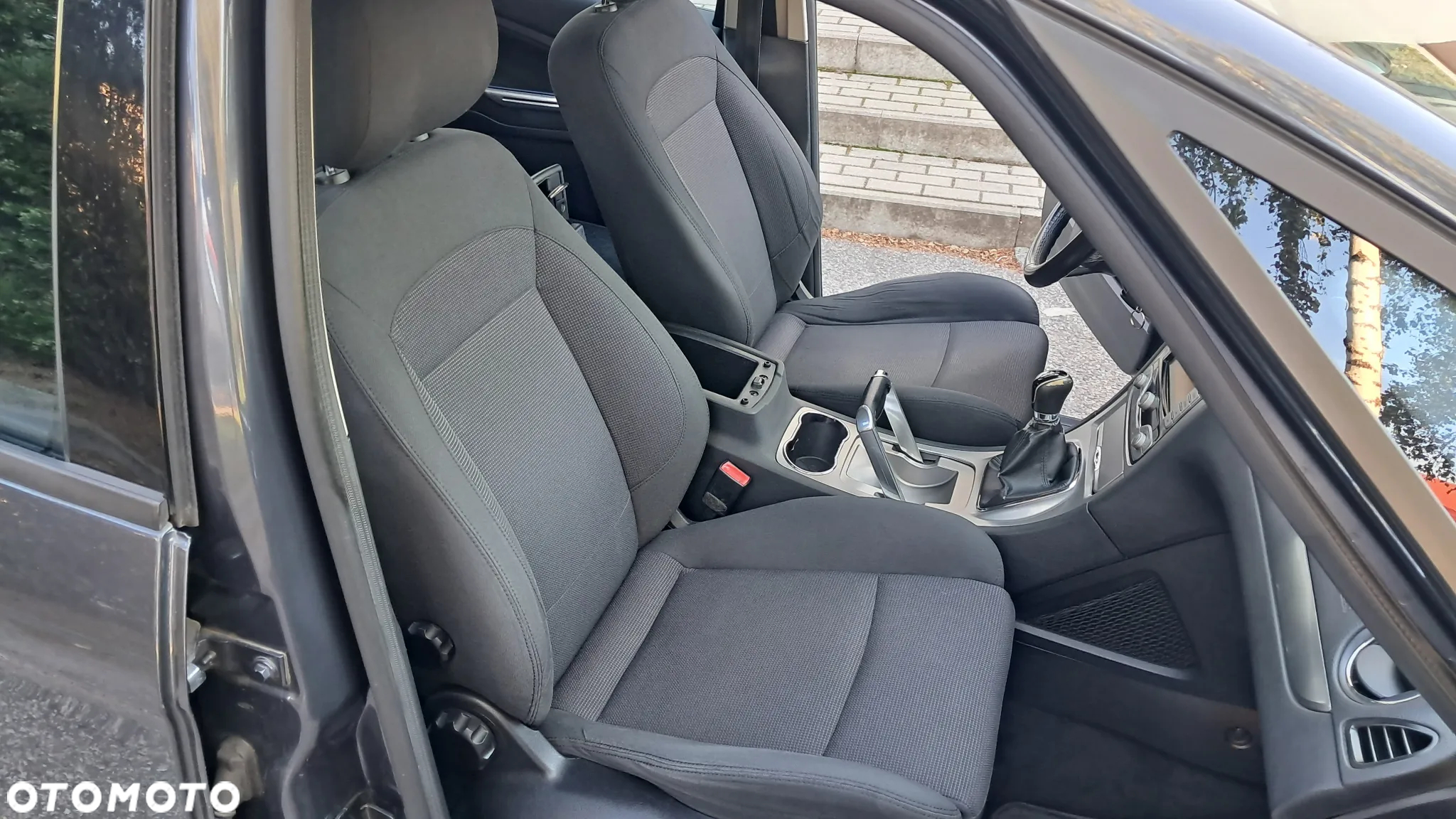 Ford S-Max 2.0 Titanium - 14
