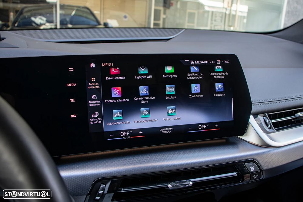 BMW 230xe Active Tourer Pack M - 30