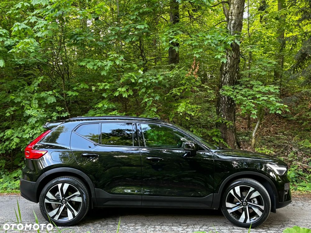 Volvo XC 40 B5 AWD Ultimate Dark - 6
