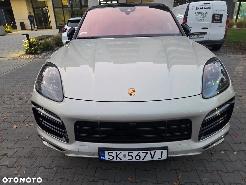 Porsche Cayenne GTS - 6