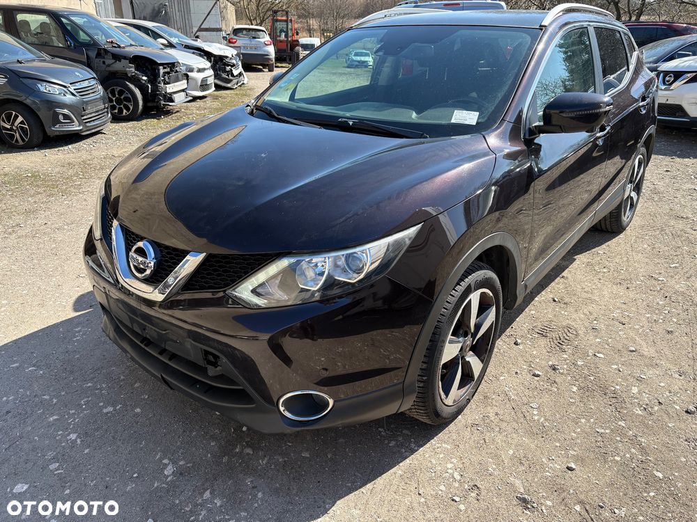 Nissan Qashqai 1.6 DCi Xtronic TEKNA - 8