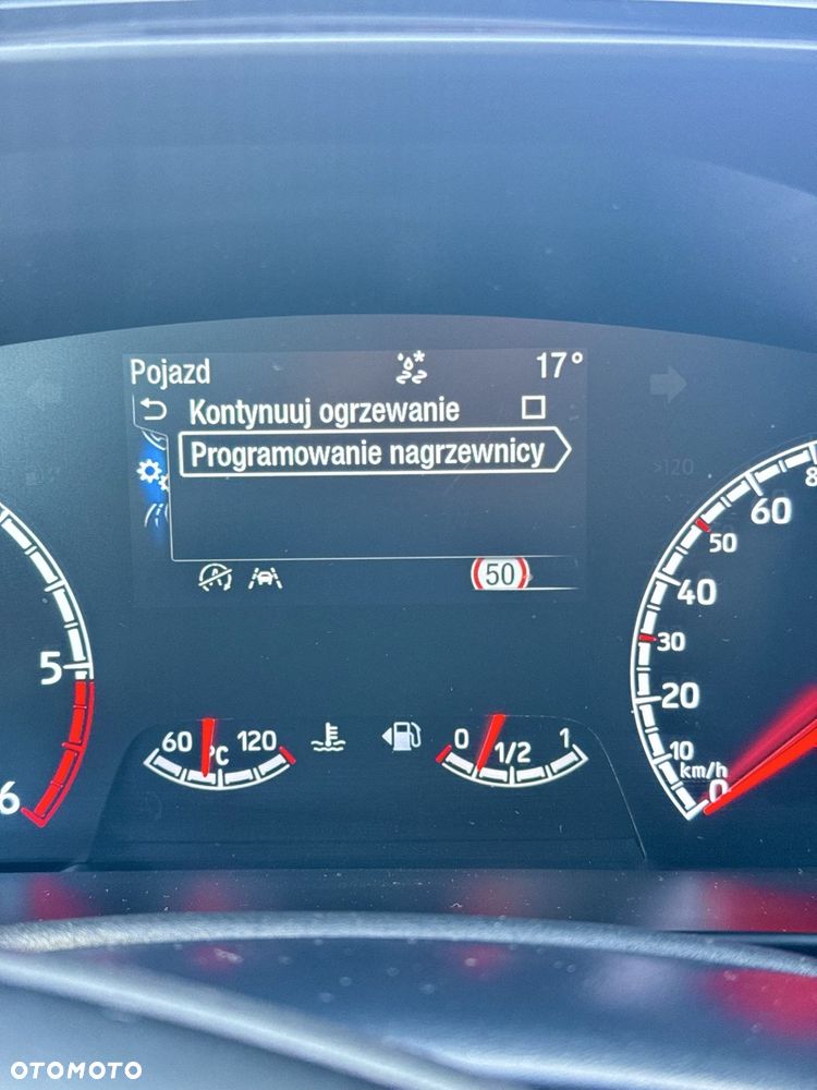 Ford Focus 2.0 EcoBlue ST - 34
