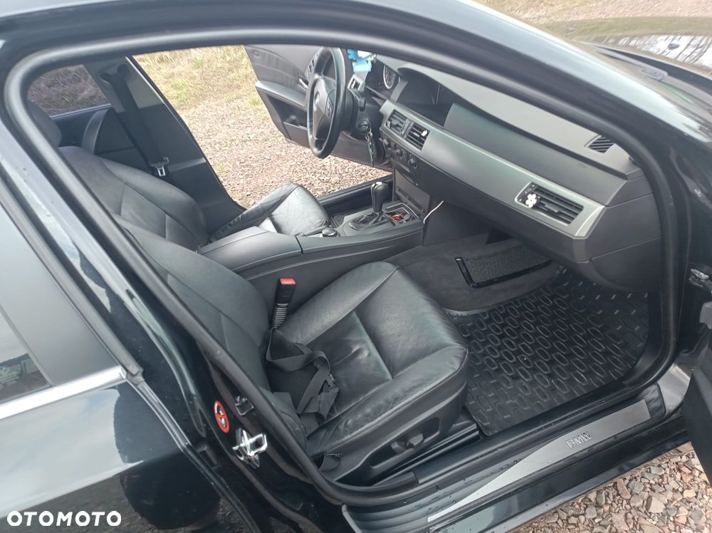 BMW Seria 5 530xd - 6