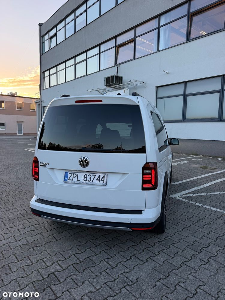 Volkswagen Caddy 2.0 TDI Alltrack DSG - 4