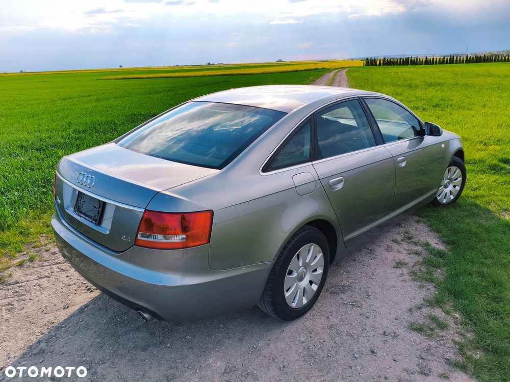 Audi A6 Limousine 2.4 - 2