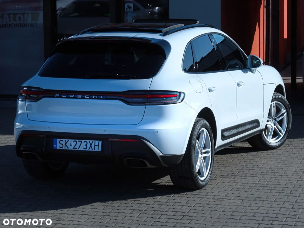 Porsche Macan - 33