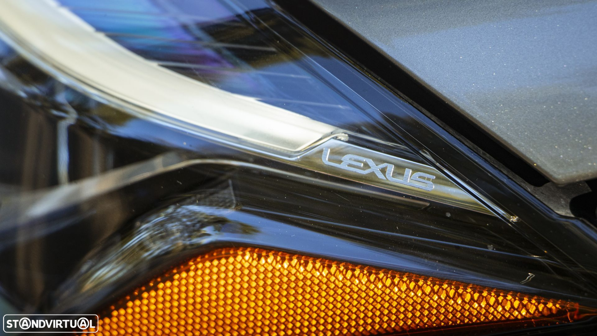 Lexus UX 250h F Sport - 23