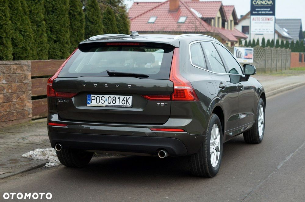 Volvo XC 60 T5 AWD Geartronic Momentum Pro - 9
