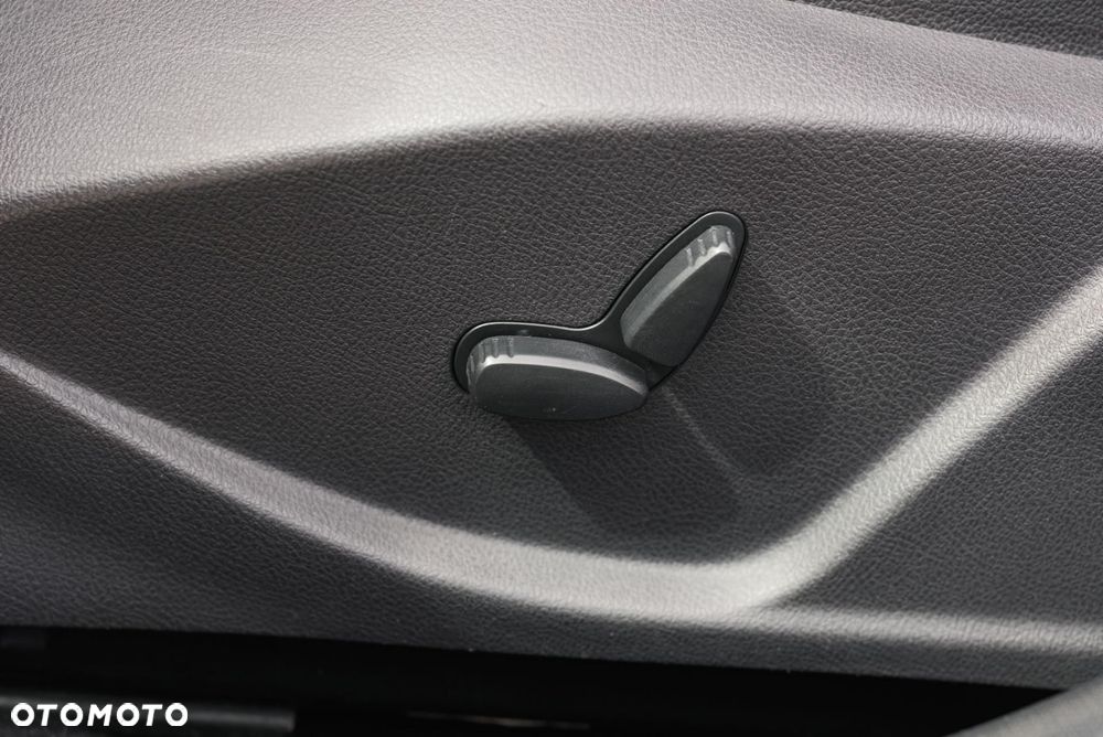 Ford Focus 1.6 EcoBoost Titanium - 22