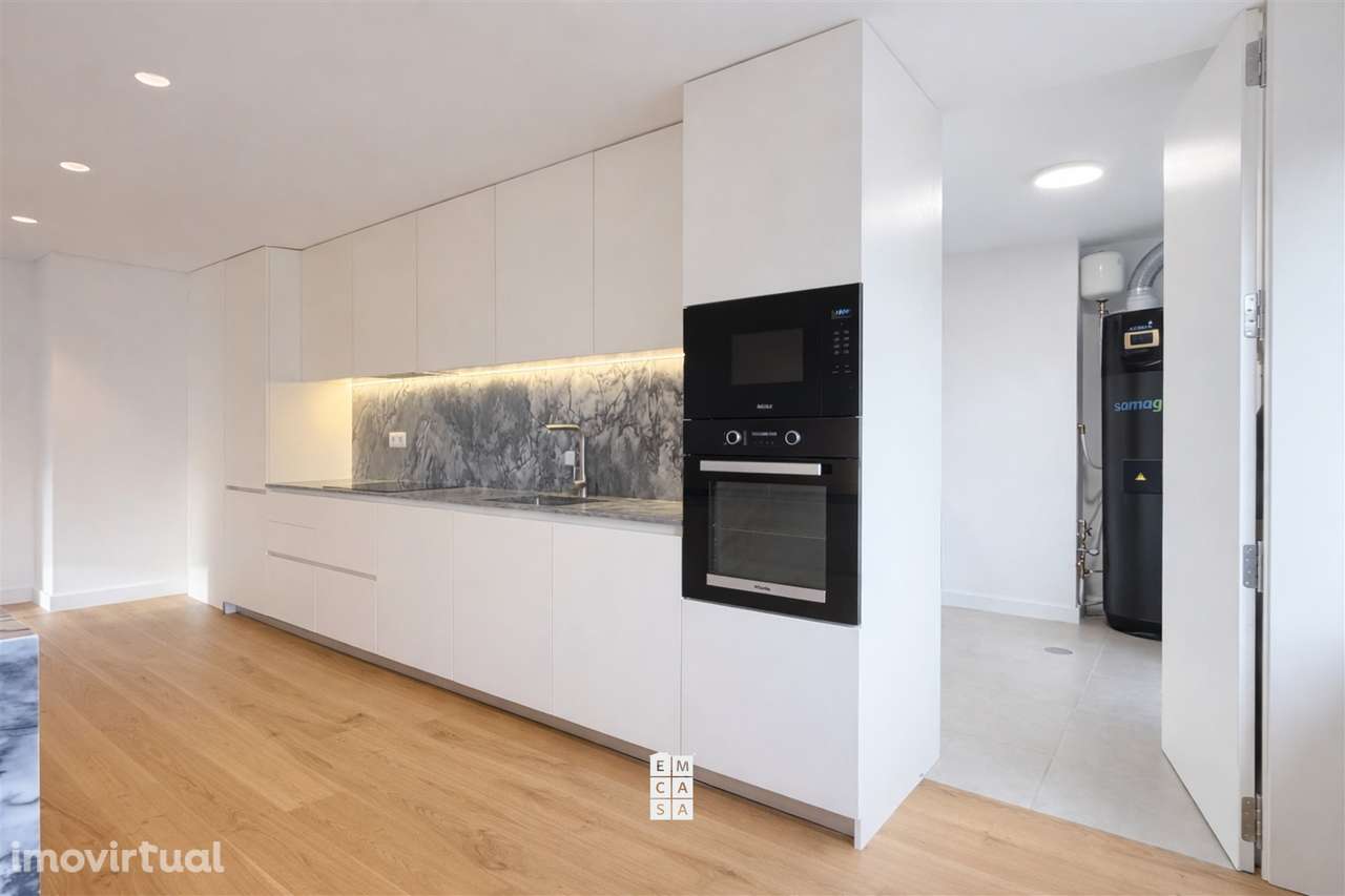 Apartamento T4 Venda em Oliveira de Azeméis, Santiago de Riba-Ul, Ul, - Grande imagem: 5/19