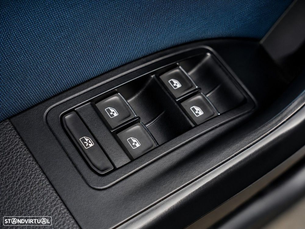 SEAT Ateca 1.6 TDI ECOMOTIVE Reference - 24