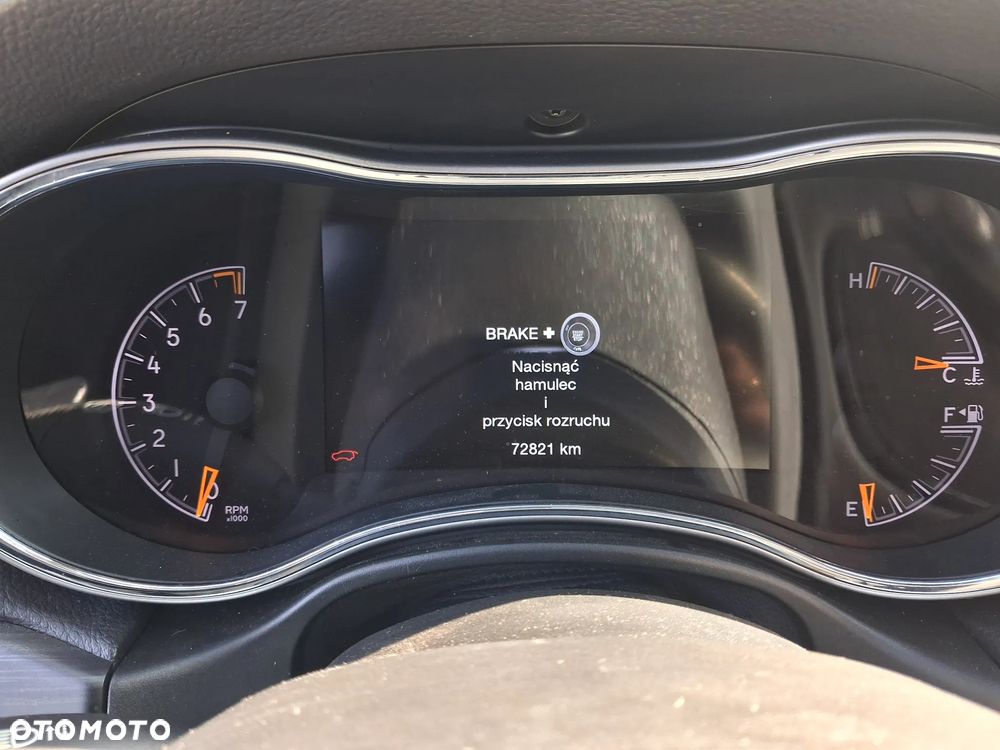 Jeep Grand Cherokee - 15