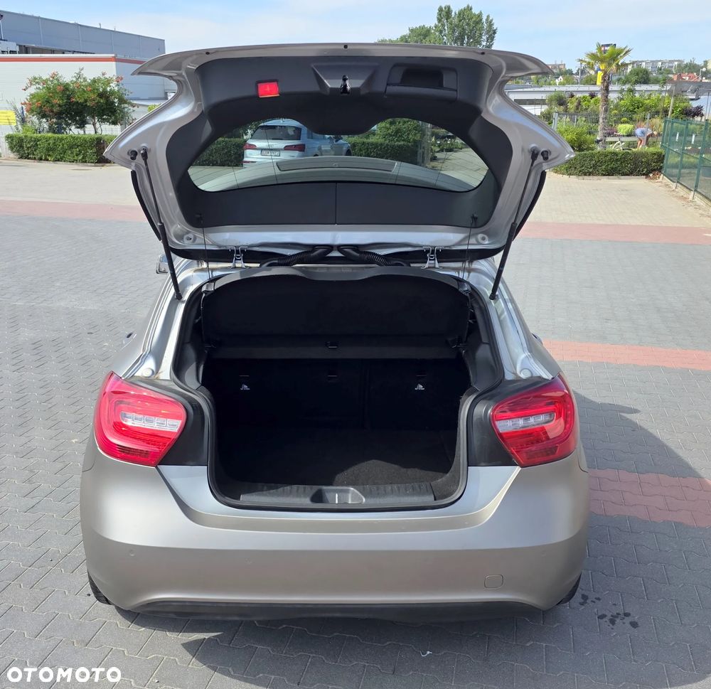 Mercedes-Benz Klasa A 180 BlueEfficiency Edition - 5