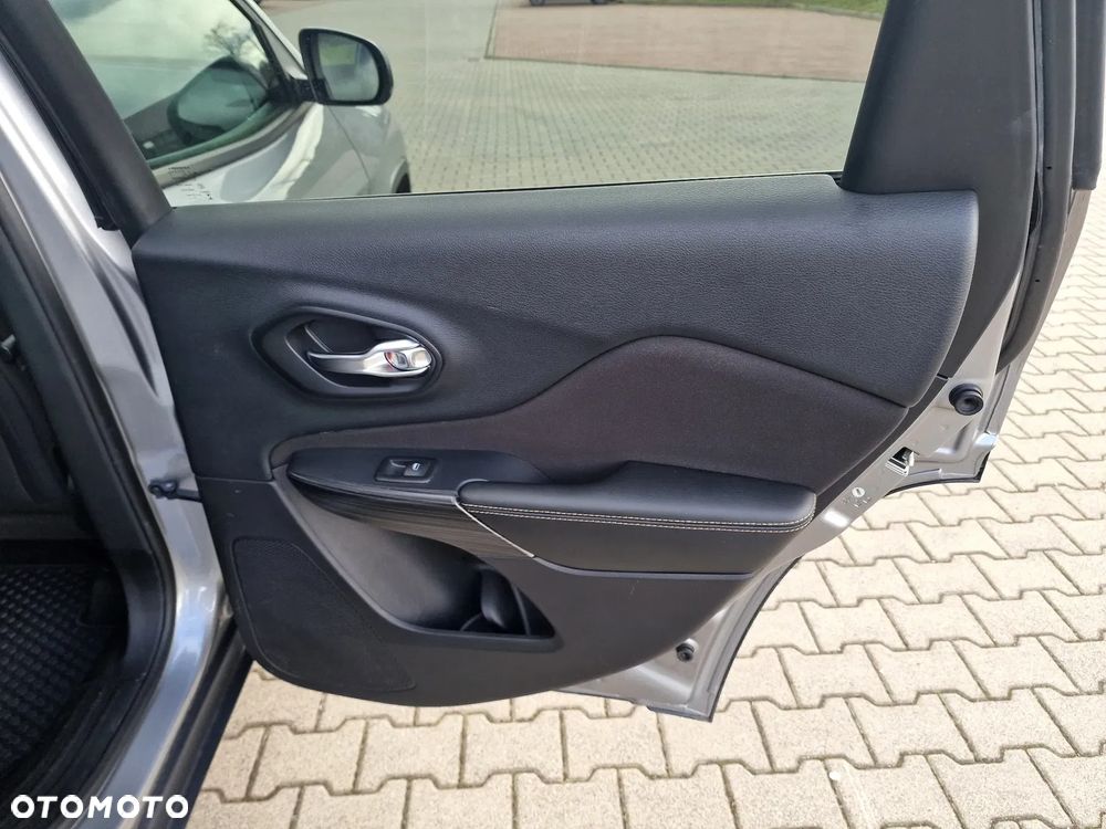 Jeep Cherokee 2.2 Multijet Active Drive I Automatik Night Eagle - 26