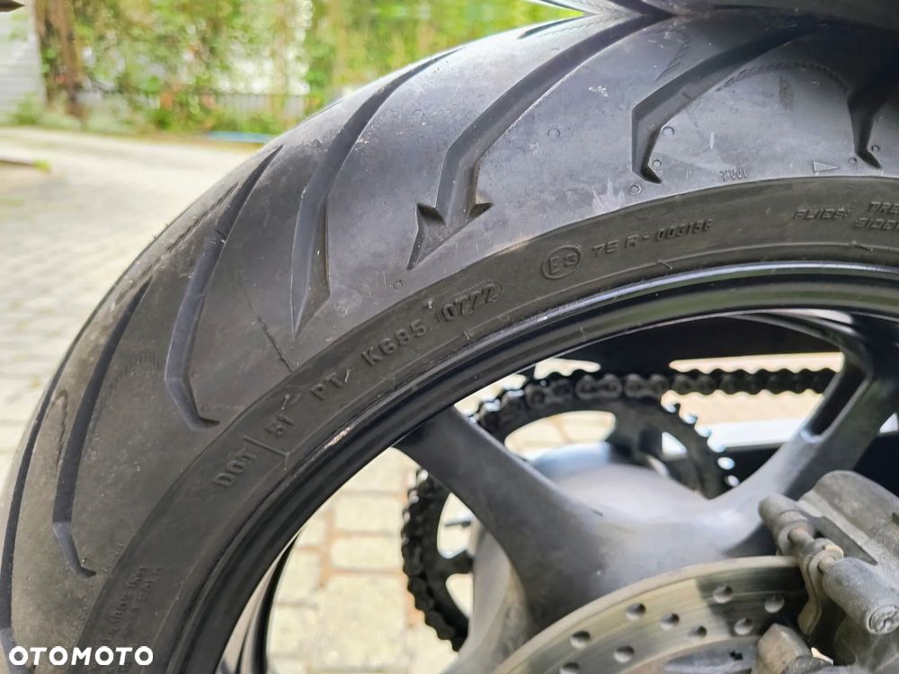 Yamaha FZ6 - 8