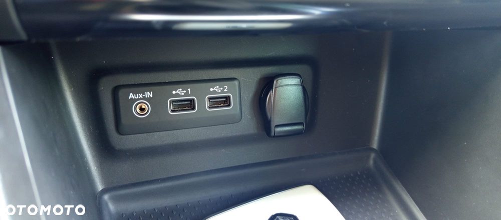 Renault Megane Grandtour TCe 140 GPF BUSINESS EDITION - 34