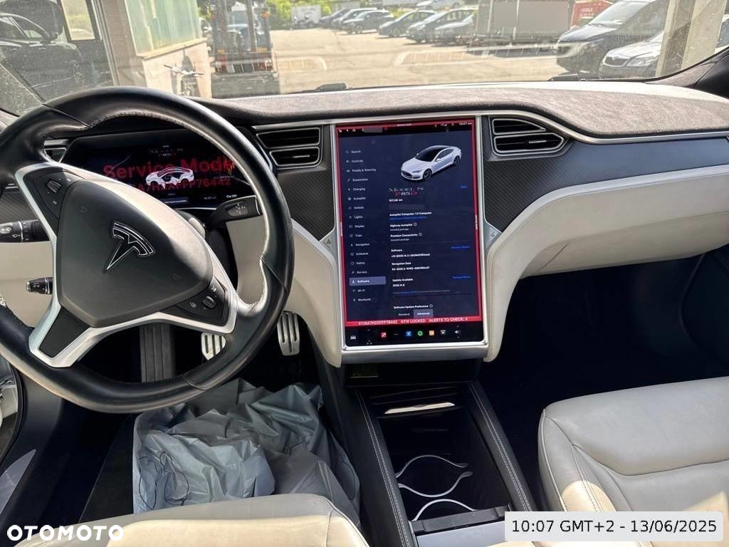 Tesla Model S Performance - 7