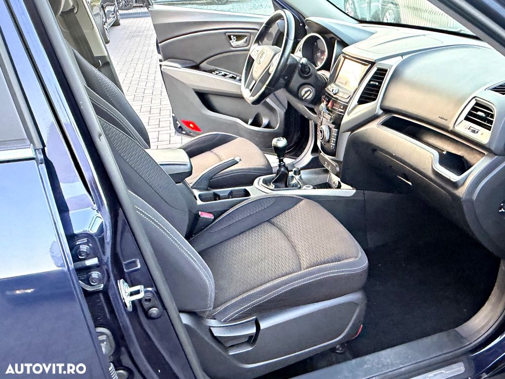 SsangYong Tivoli e-XDi 160 2WD Start/Stop Quartz - 9