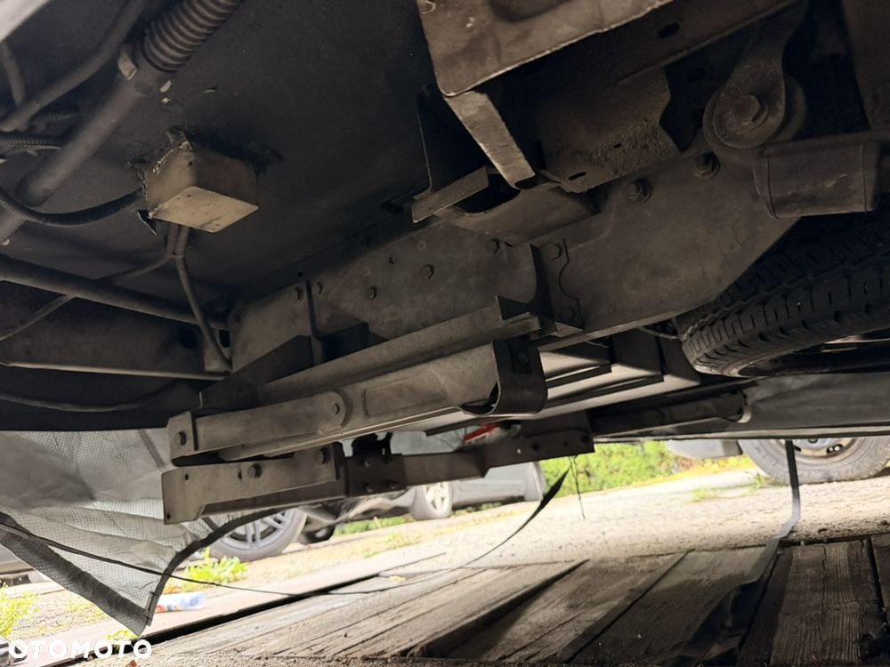 Ford Chausson - 24