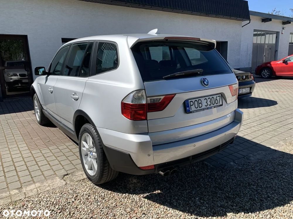 BMW X3 xDrive25i - 4