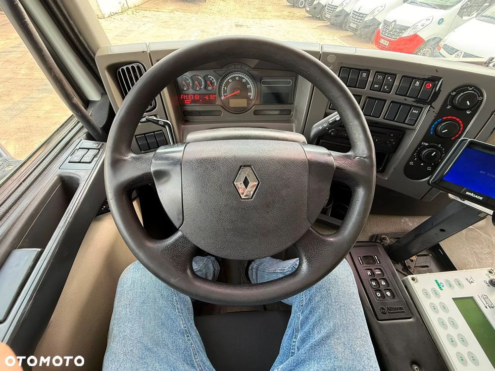 Renault Premium - 10