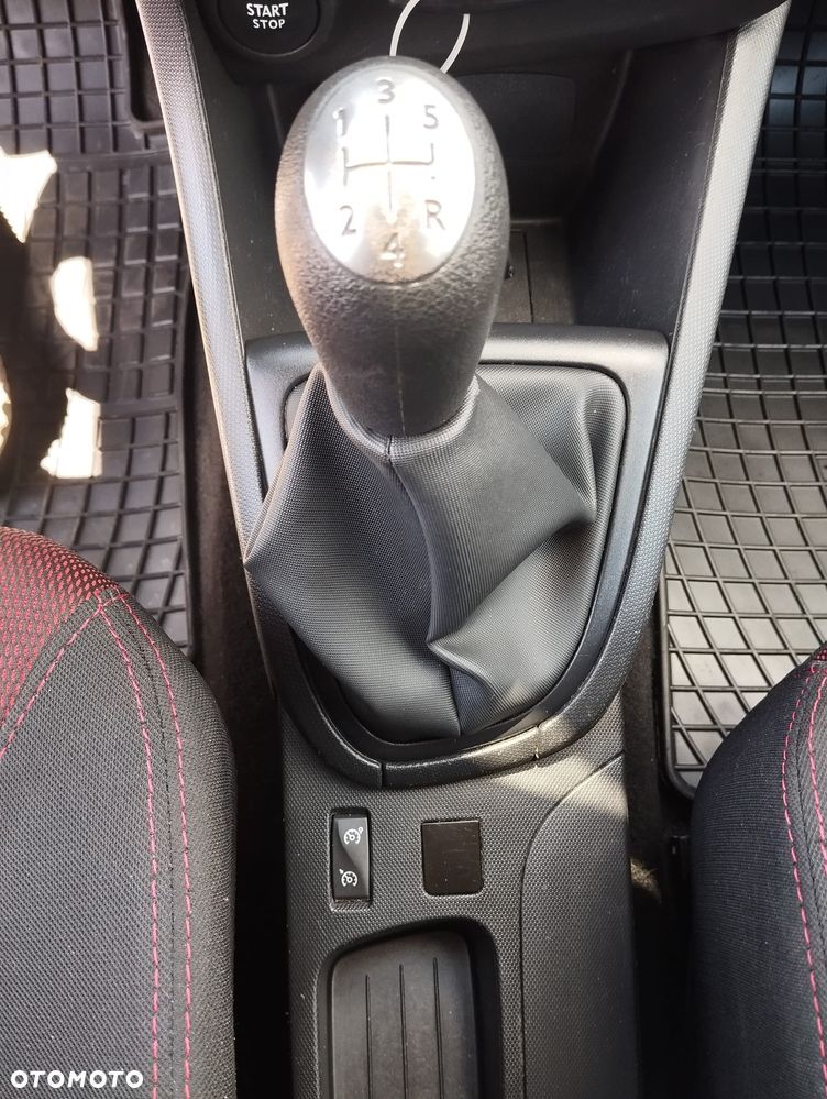 Renault Clio - 17