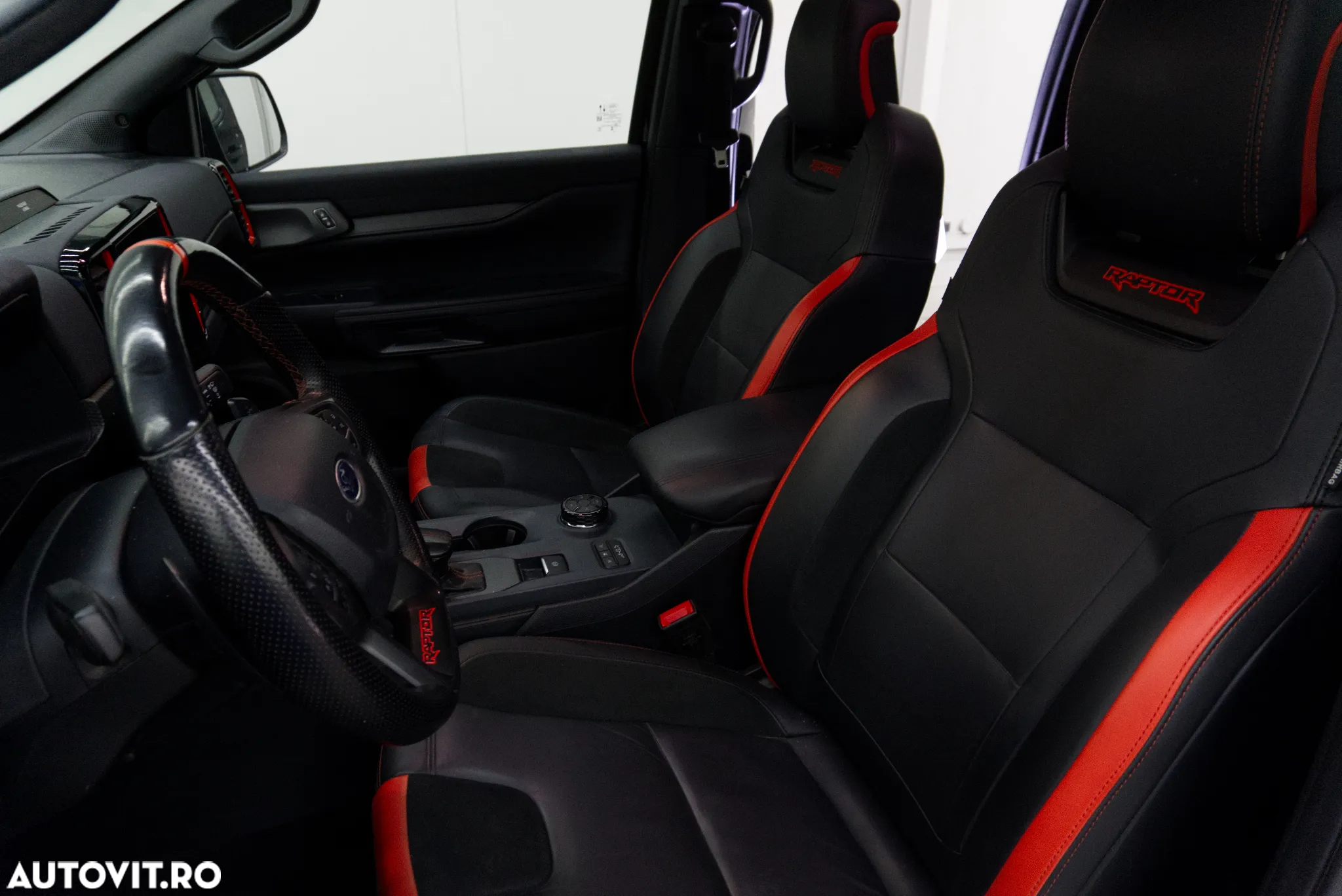 Ford Ranger Pick-Up 3.0 EcoBoost 288 CP 4x4 Cabina Dubla Raptor Aut. - 4