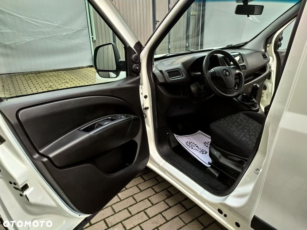 Opel Combo - 14