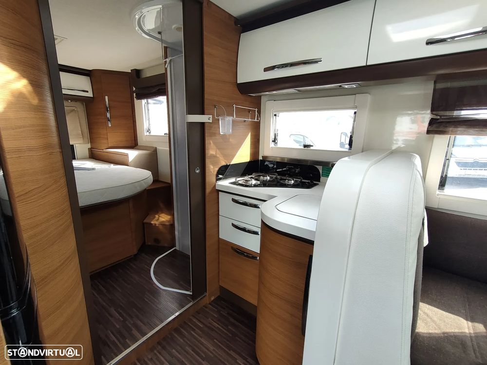 Elnagh Magnum 81g 2.3 150cv - 12