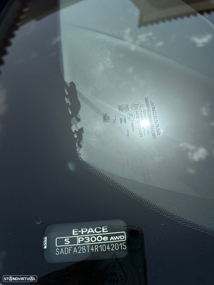 Jaguar E-Pace 1.5 P300e R-Dynamic S AWD Aut. - 12