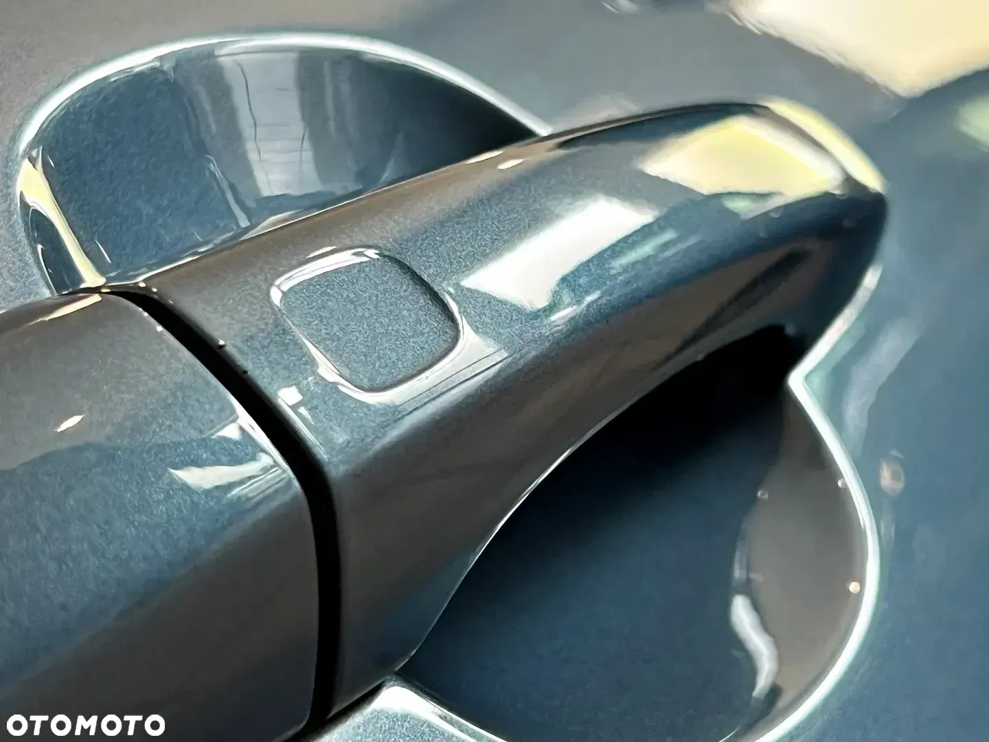 Volvo V40 - 24