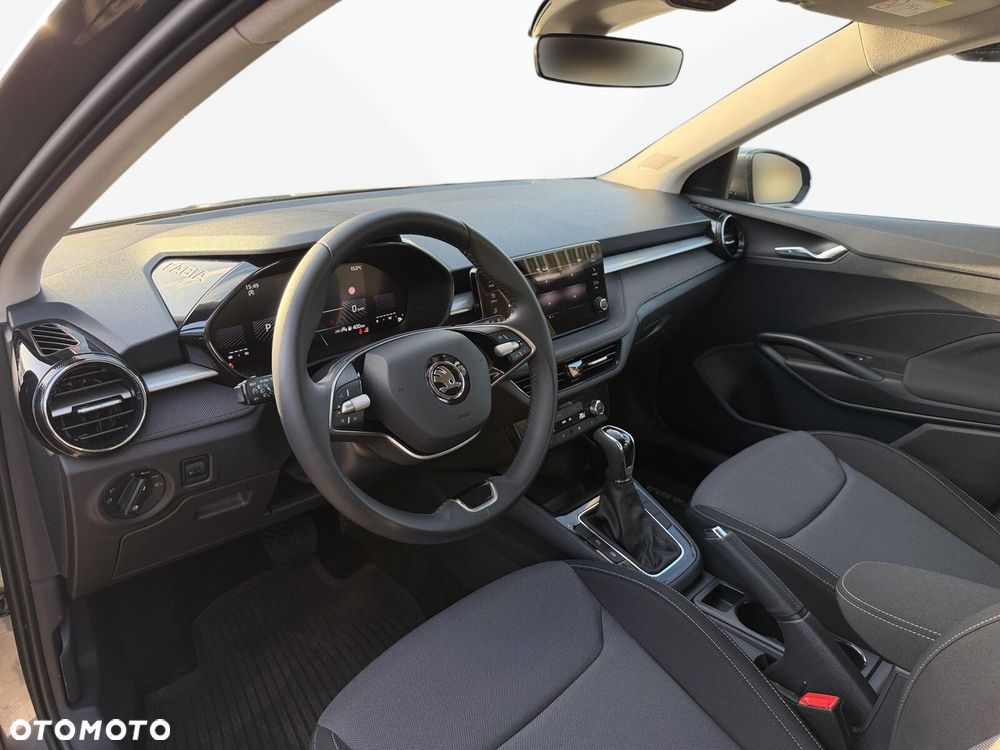 Skoda Fabia 1.0 TSI Selection DSG - 11