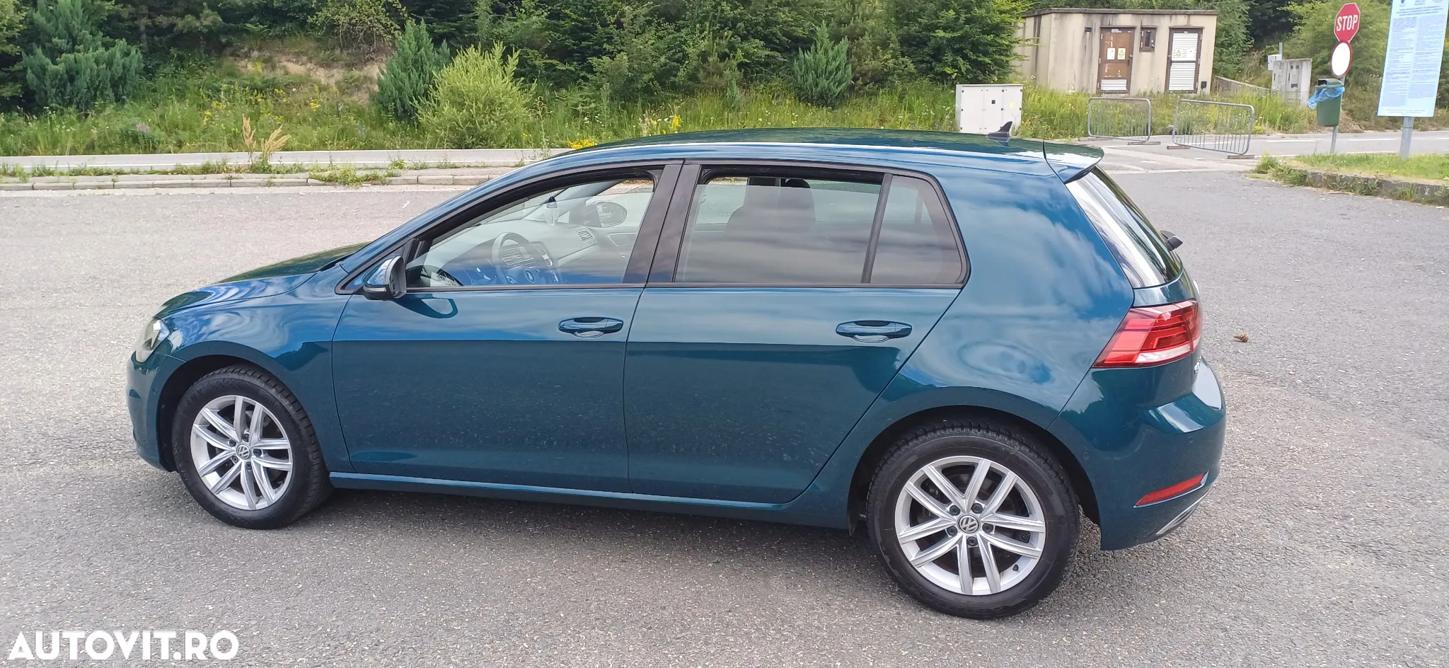 Volkswagen Golf 2.0 TDI (BlueMotion Technology) DSG Comfortline - 9
