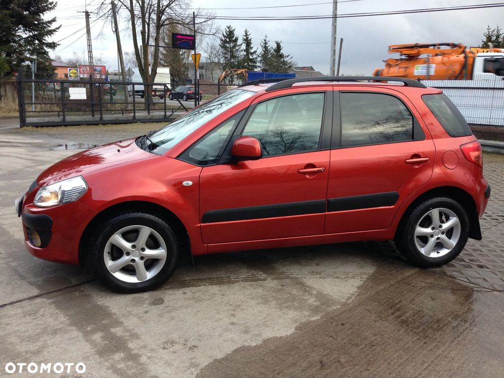 Suzuki SX4 - 1