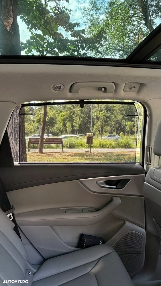 Audi Q7 - 10